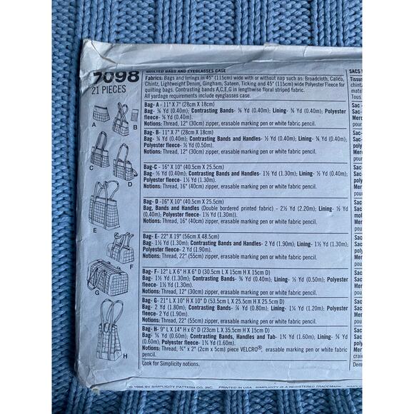 Simplicity 7098 quilted tote purse bag eyeglass case pattern - Picture 4 of 5